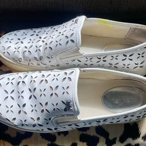 MICHAEL KORS "KEATON" SLIP ON SNEAKERS  (8.5)